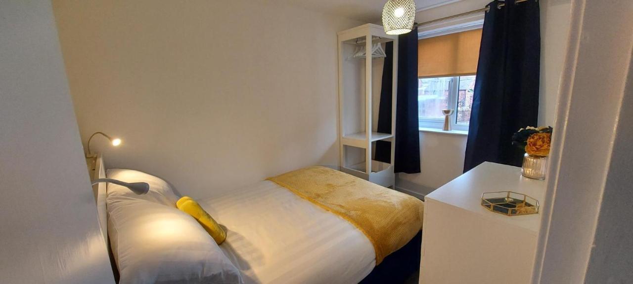 The Tackeroo Suite Hednesford Экстерьер фото