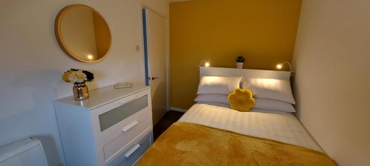 The Tackeroo Suite Hednesford Экстерьер фото